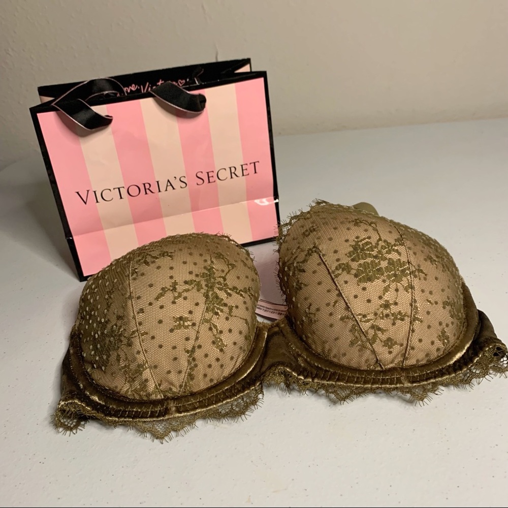 Victoria Secret Dream Angels Lined Demi Underwire Bra